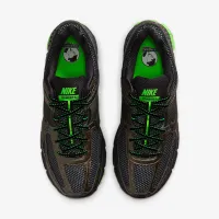 Nike Zoom Vomero 5 SE чоловічі Кросівки колір сірий