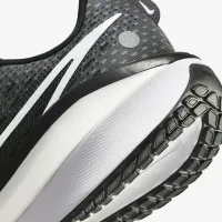 Nike Vomero 17 чоловічі Road Running Кросівки колір чорний