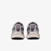 Nike V5 RNR чоловічі Кросівки колір сірий