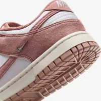 Nike Dunk Low жіноча Кросівки колір білий