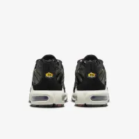 Nike Air Max Plus чоловічі Кросівки колір зелений