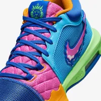 Nike LeBron Witness 8 