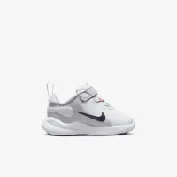 Nike Revolution 7 SE Baby/Toddler Кроссовки цвет белый