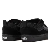 Кроссовки Vans KNU Skool VN0009QCBKA1 - Черные