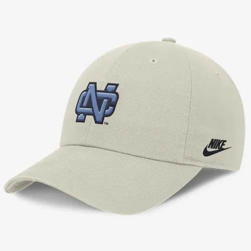North Carolina Tar Heels Legacy Club Swoosh мужские Nike Dri-FIT College Adjustable Hat цвет коричневый