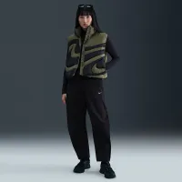 Nike Sportswear Swoosh Series женская оверсайз Down Vest цвет зеленый