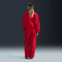 Nike Sportswear Everything Wovens женская оверсайз Repel UV Protection Куртка цвет красный