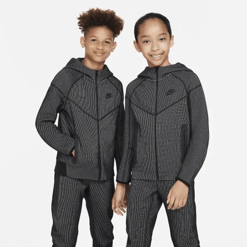 Nike Sportswear Tech Fleece Big дитячі (Boy's) Winterized Full-Zip Толстовка з капюшоном колір чорний