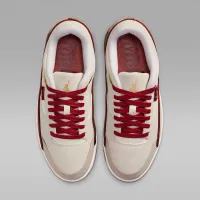 Nike Jordan Flight Court SE женская Кроссовки цвет белый