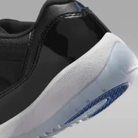 Nike Air Jordan 11 Retro Low 