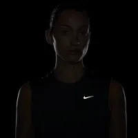 Nike Running Division жіноча Dri-FIT Pocket Running Tank Top блакитний