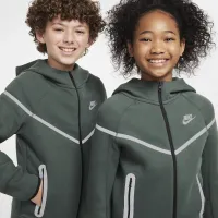 Nike Sportswear Tech Fleece Big дитячі (для хлопчиків) Reflective Full-Zip Толстовка з капюшоном колір зелений