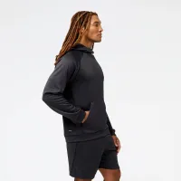 Кофта/футболка New Balance MT31126PHM -  Черная