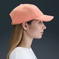 Nike Club Unstructuколір червоний Cap Orange