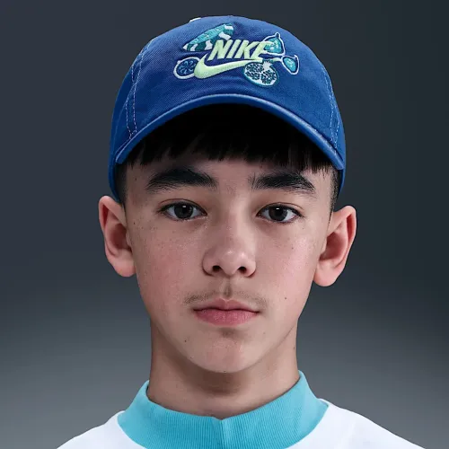 Nike Club Big детские Unstructuцвет красный Hat цвет фиолетовый