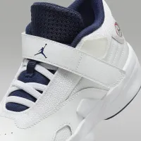Nike Jordan Max Aura 6 Little дитячі Кросівки колір білий