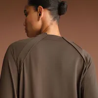 NikeSKIMS Airy жіноча оверсайз V-Neck Long-Sleeve Top колір коричневий