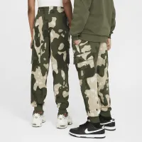Nike Sportswear Club Fleece Big детские Camo Cargo Pants цвет зеленый