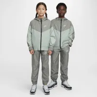Nike Sportswear Windrunner EasyOn Big детские Repel Pants цвет серый