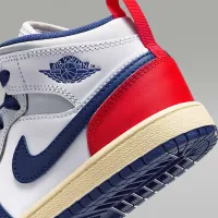 Nike Jordan 1 Mid Little дитячі Кросівки колір білий