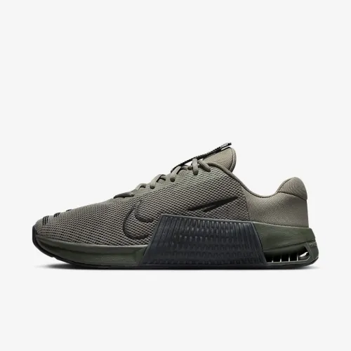 Nike Metcon 9 чоловічі для тренування Кросівки колір зелений