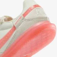 Nike Jr. Streetgato Little/Big дитячі Low-Top Soccer Кросівки колір коричневий