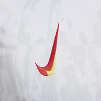 Liverpool FC 2024/25 Stadium Third мужские Nike Dri-FIT Soccer Replica Jersey цвет белый