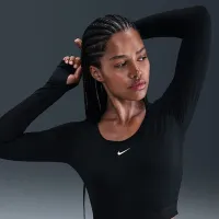 Nike Pro жіноча Dri-FIT Cropped Long-Sleeve Top колір чорний