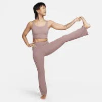Nike Yoga Dri-FIT Luxe женская Flaцвет красный Pants цвет фиолетовый