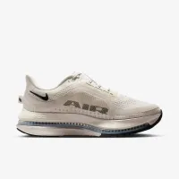 Nike Pegasus Premium жіноча Road Running Кросівки колір білий