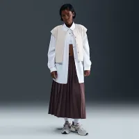 Nike 24.7 PerfectStretch женская Therma-FIT Synthetic-Fill Vest цвет коричневый