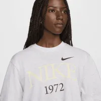 Nike Sportswear Classic женская футболка цвет коричневый