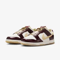 Nike Dunk Low LX жіноча Кросівки колір білий