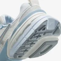 Nike V2K Run женская Кроссовки цвет серый