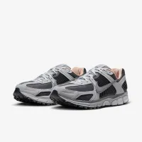 Nike Zoom Vomero 5 мужские Кроссовки цвет серый