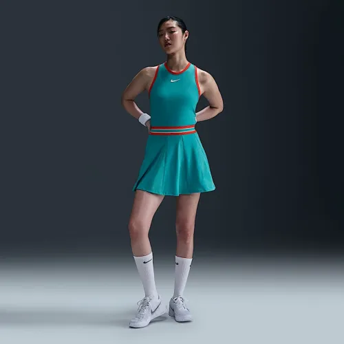 NikeCourt Slam жіноча Dri-FIT Tennis Костюм колір зелений