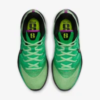 Nike Sabrina 3 