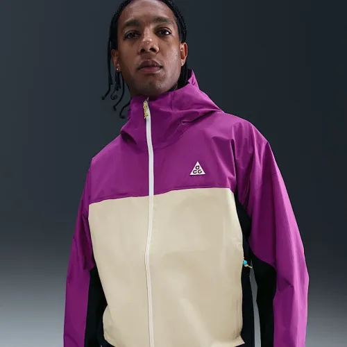 Nike ACG 