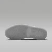 Nike Air Jordan 1 Mid SE женская Кроссовки цвет белый