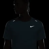 Nike Rise 365 чоловічі Dri-FIT Short-Sleeve Running Top блакитний