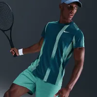 NikeCourt Victory чоловічі Dri-FIT Tennis Top блакитний
