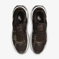 Nike V2K Run чоловічі Кросівки колір коричневий