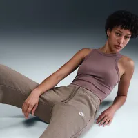 Nike Sportswear Club Fleece жіноча Mid-Rise Wide-Leg Sweatpants колір коричневий