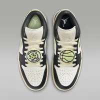 Nike Air Jordan 1 Low SE женская Кроссовки цвет серый