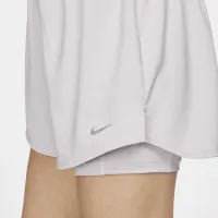 Nike One жіноча Dri-FIT З високою талією 3