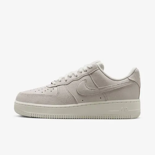 Nike Air Force 1 '07 SE женская Кроссовки цвет белый