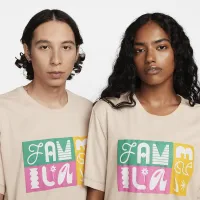 Nike Sportswear Familia чоловічі футболка колір коричневий