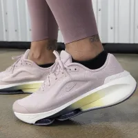 Nike Versair жіноча для тренування Кросівки колір фіолетовий