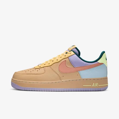Nike Air Force 1 '07 чоловічі Кросівки колір коричневий
