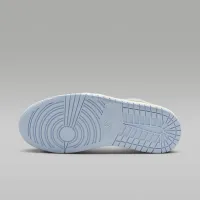 Nike Air Jordan 1 Low SE жіноча Кросівки блакитний